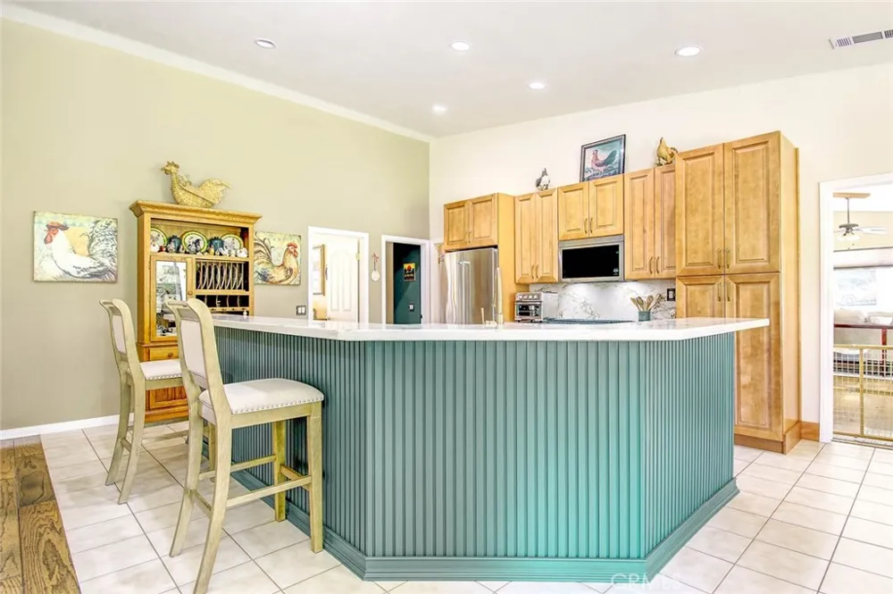 13634 Oak Mesa Drive Yucaipa, CA 92399