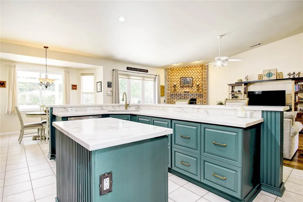 13634 Oak Mesa Drive Yucaipa, CA 92399
