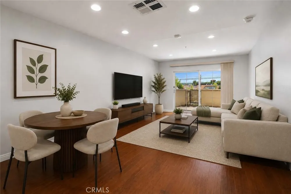 6800 Corbin Avenue #106 Reseda, CA 91335