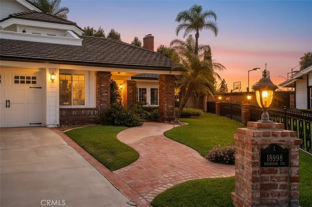 18998 Buckskin Yorba Linda, CA 92886