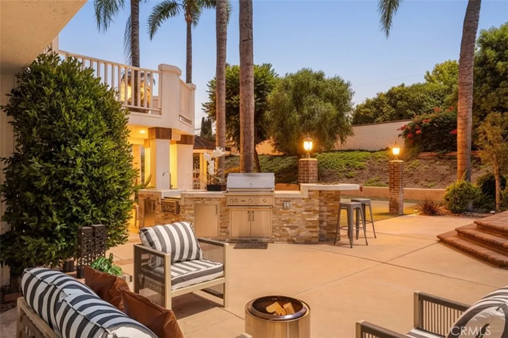 18998 Buckskin Yorba Linda, CA 92886
