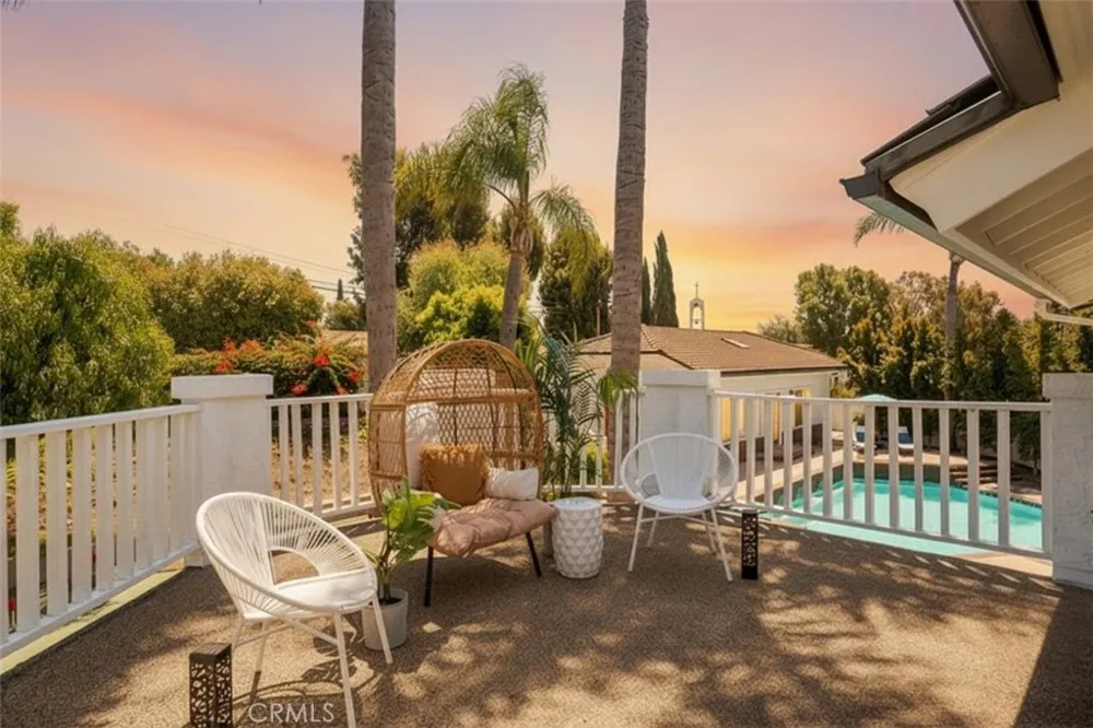 18998 Buckskin Yorba Linda, CA 92886