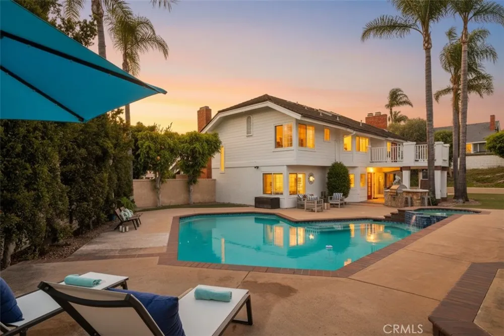 18998 Buckskin Yorba Linda, CA 92886