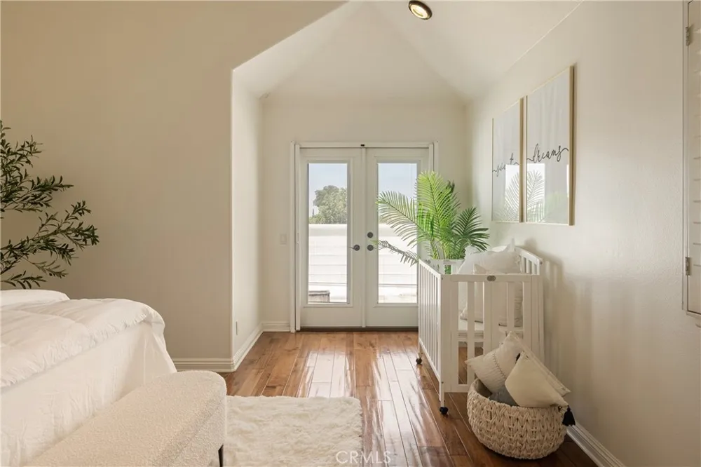 18998 Buckskin Yorba Linda, CA 92886