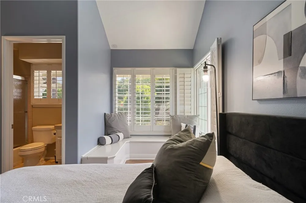 18998 Buckskin Yorba Linda, CA 92886
