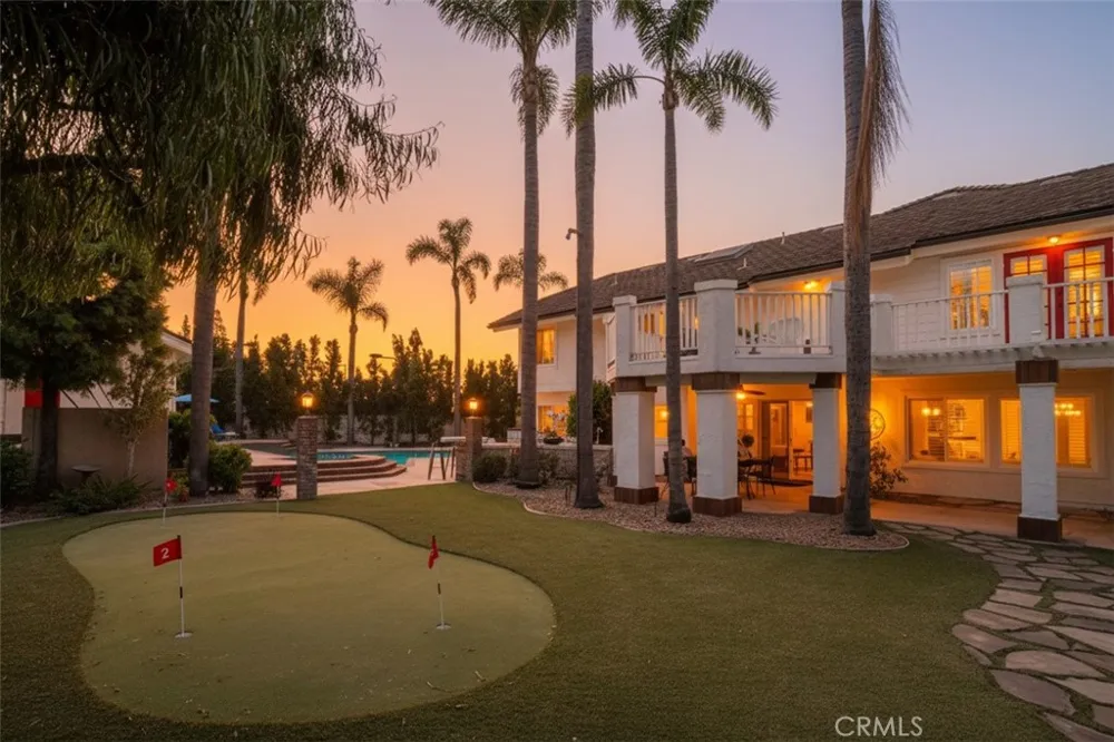 18998 Buckskin Yorba Linda, CA 92886