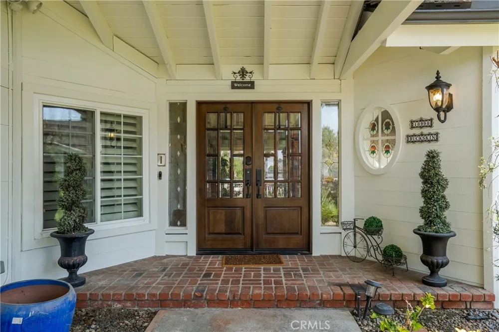 18998 Buckskin Yorba Linda, CA 92886