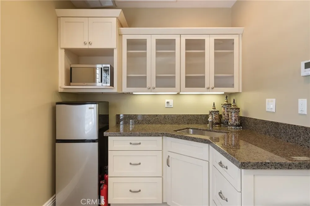 18998 Buckskin Yorba Linda, CA 92886