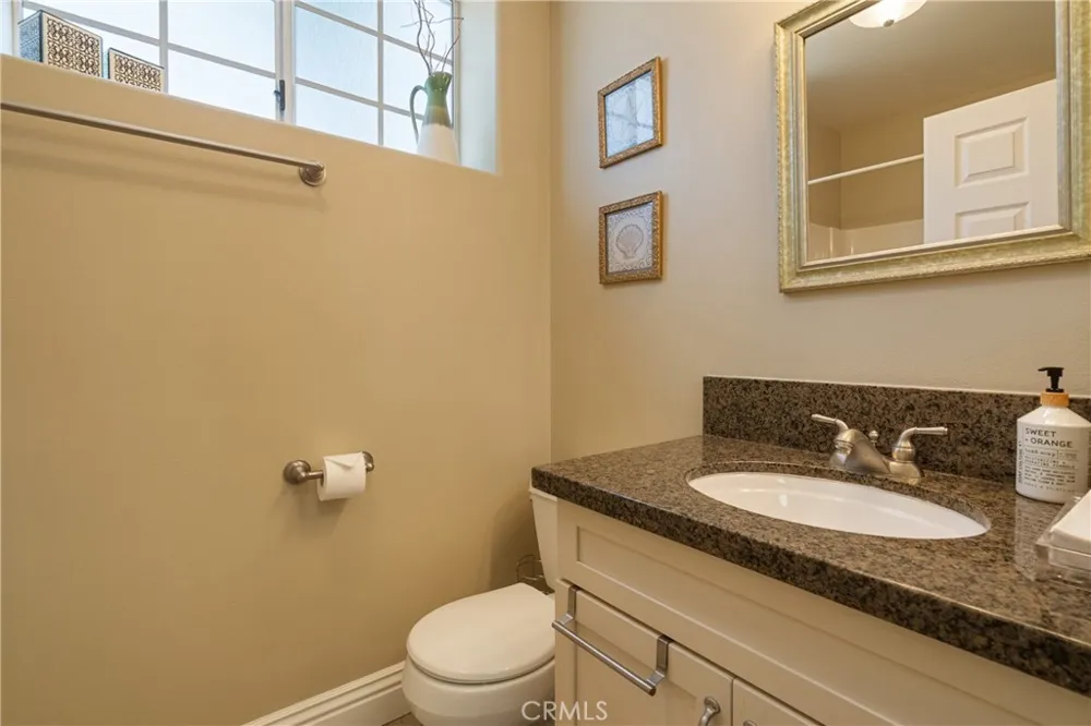 18998 Buckskin Yorba Linda, CA 92886