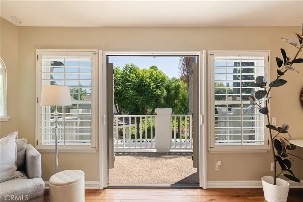 18998 Buckskin Yorba Linda, CA 92886