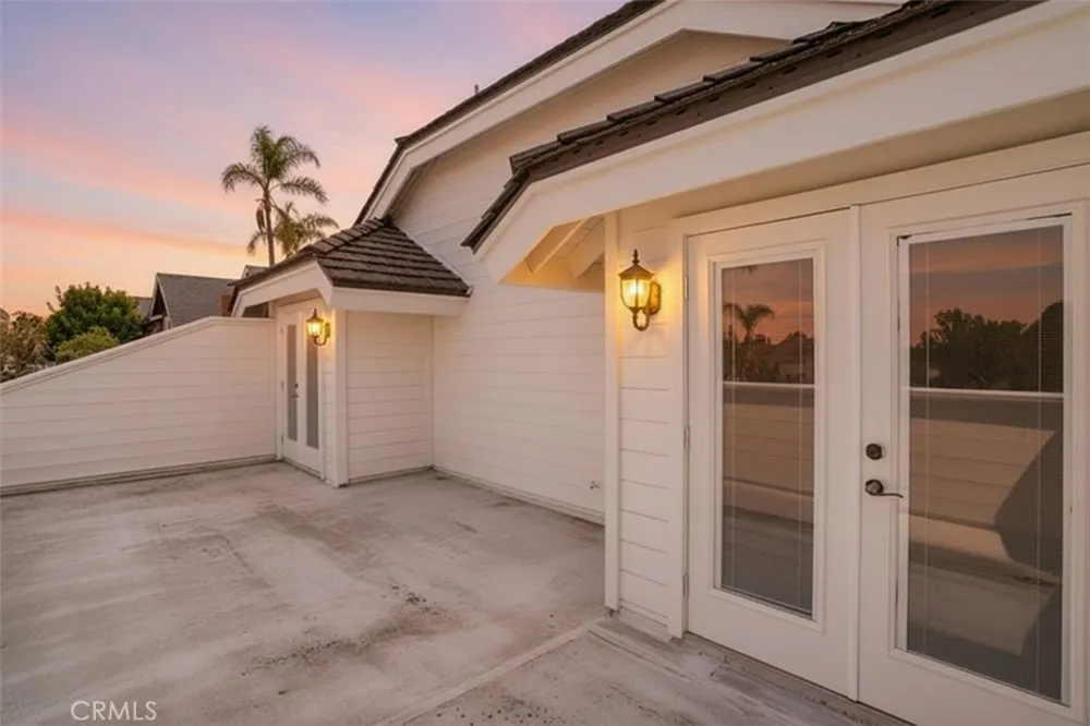 18998 Buckskin Yorba Linda, CA 92886