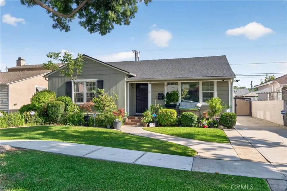 3508 Arbor Road Lakewood, CA 90712
