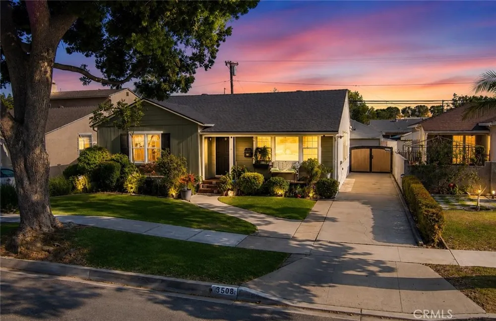 3508 Arbor Road Lakewood, CA 90712