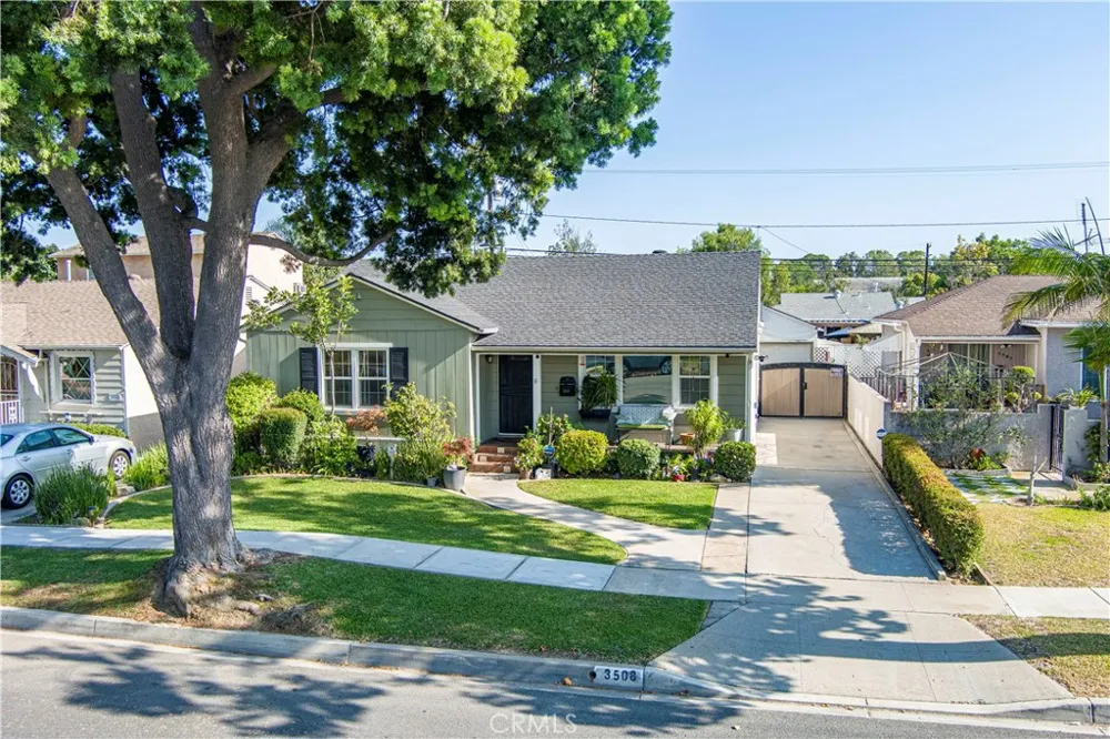 3508 Arbor Road Lakewood, CA 90712
