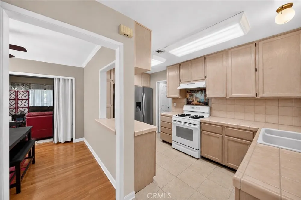 3508 Arbor Road Lakewood, CA 90712