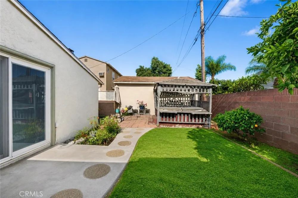 3508 Arbor Road Lakewood, CA 90712
