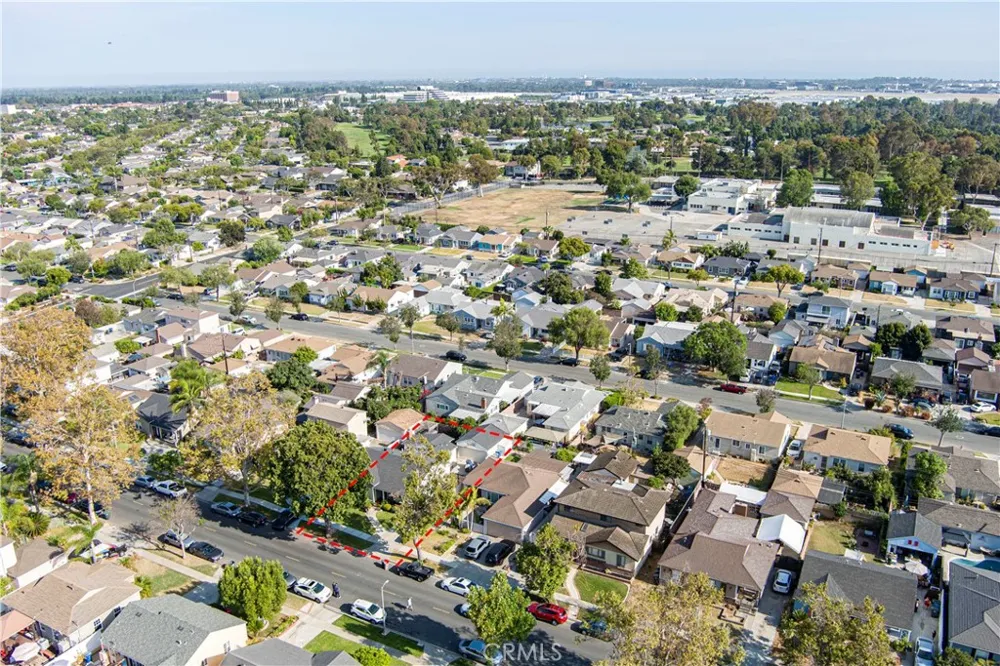 3508 Arbor Road Lakewood, CA 90712
