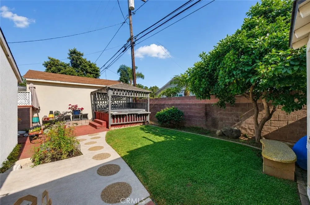 3508 Arbor Road Lakewood, CA 90712