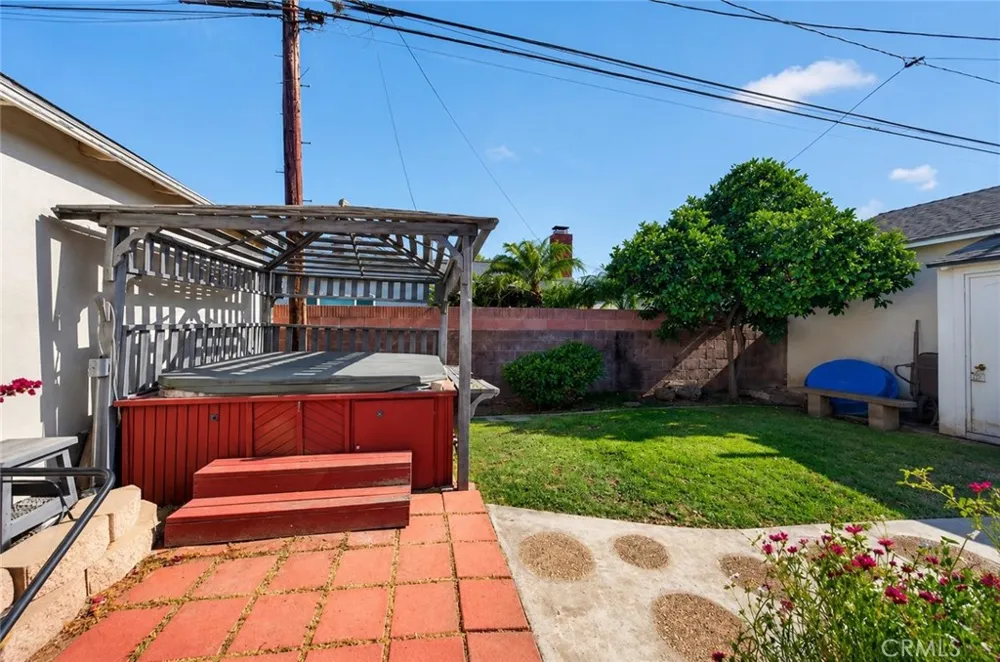 3508 Arbor Road Lakewood, CA 90712