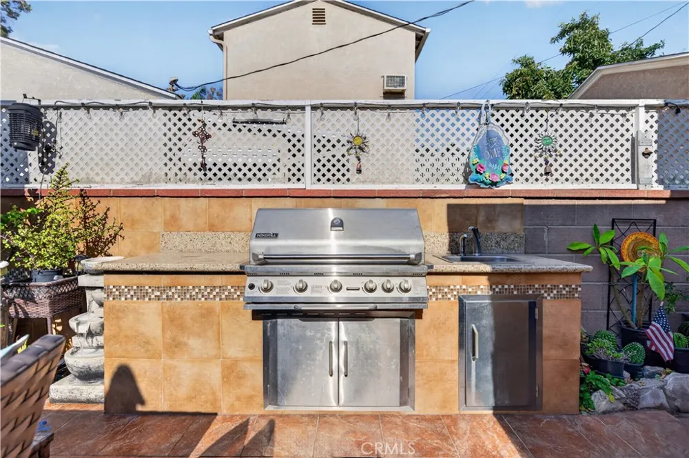 3508 Arbor Road Lakewood, CA 90712