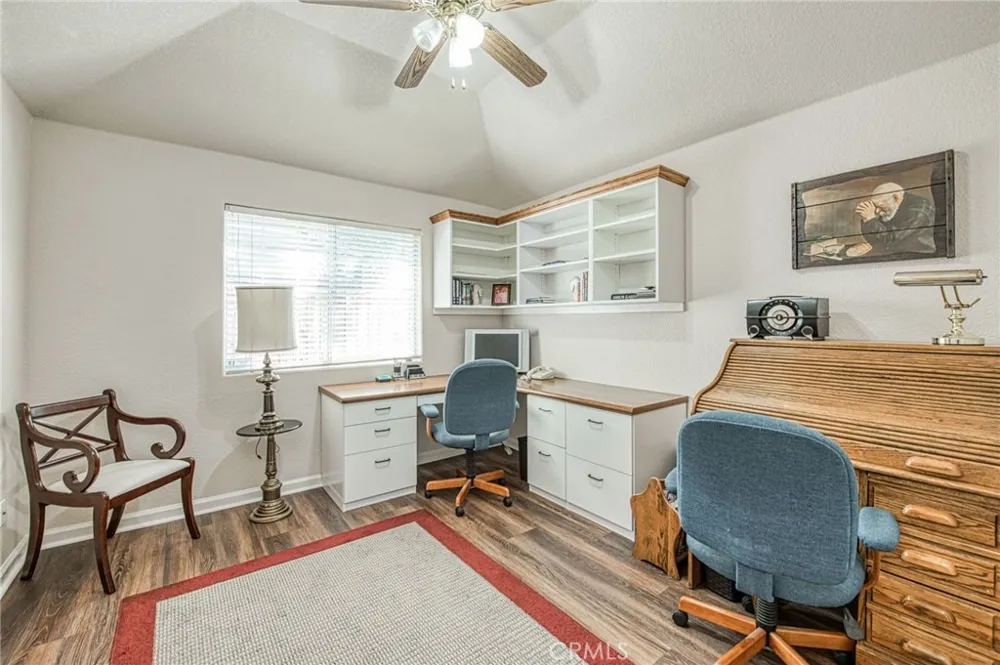 860 E Dartmouth Fresno, CA 93730