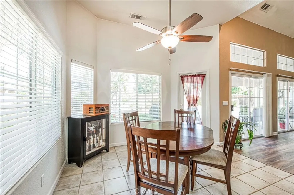 860 E Dartmouth Fresno, CA 93730