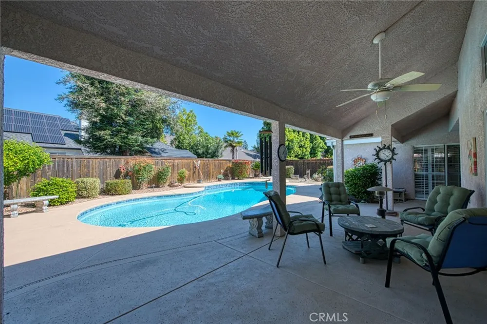 860 E Dartmouth Fresno, CA 93730