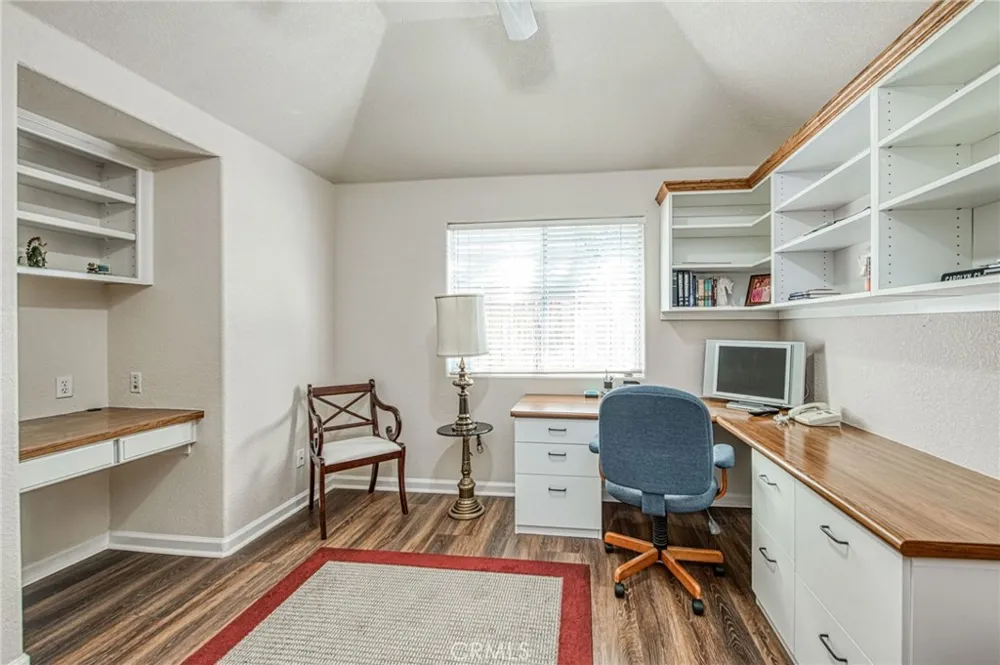 860 E Dartmouth Fresno, CA 93730