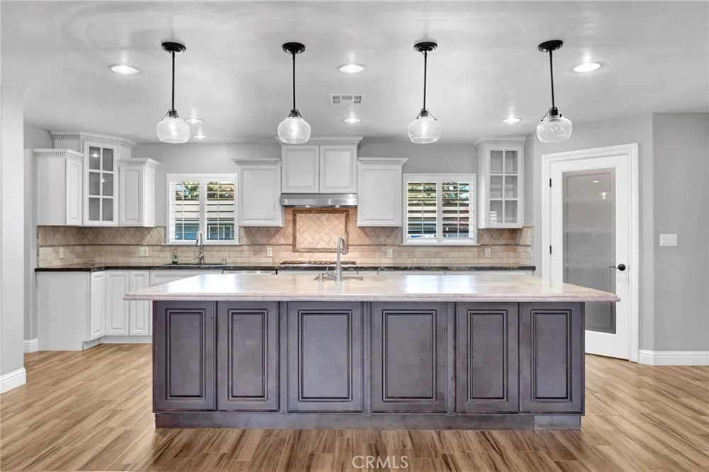 2020 W 3rd Madera, CA 93637