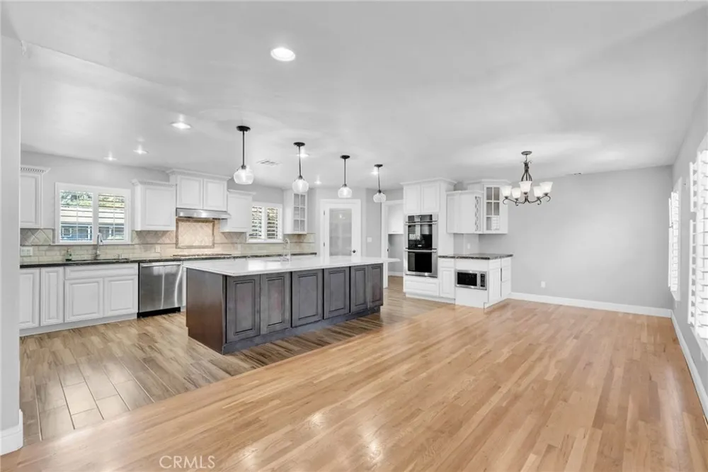 2020 W 3rd Madera, CA 93637
