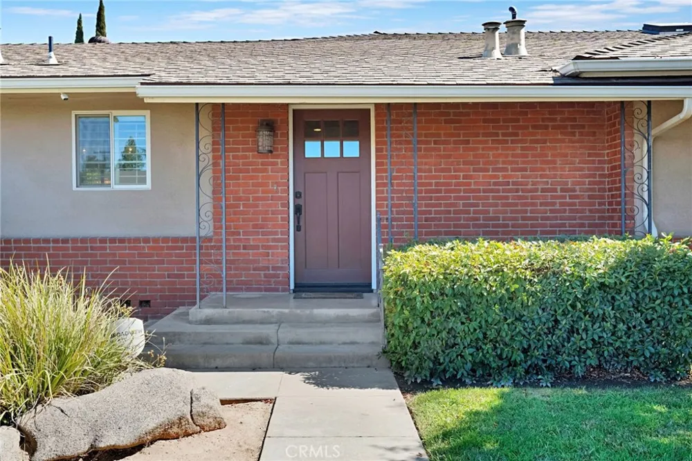 2020 W 3rd Madera, CA 93637