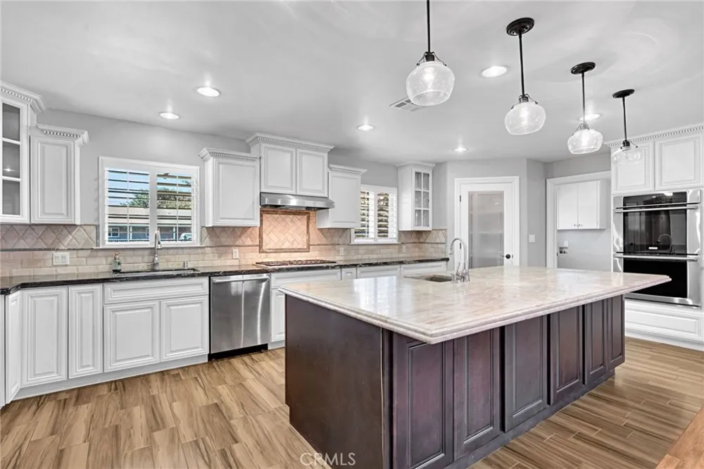2020 W 3rd Madera, CA 93637