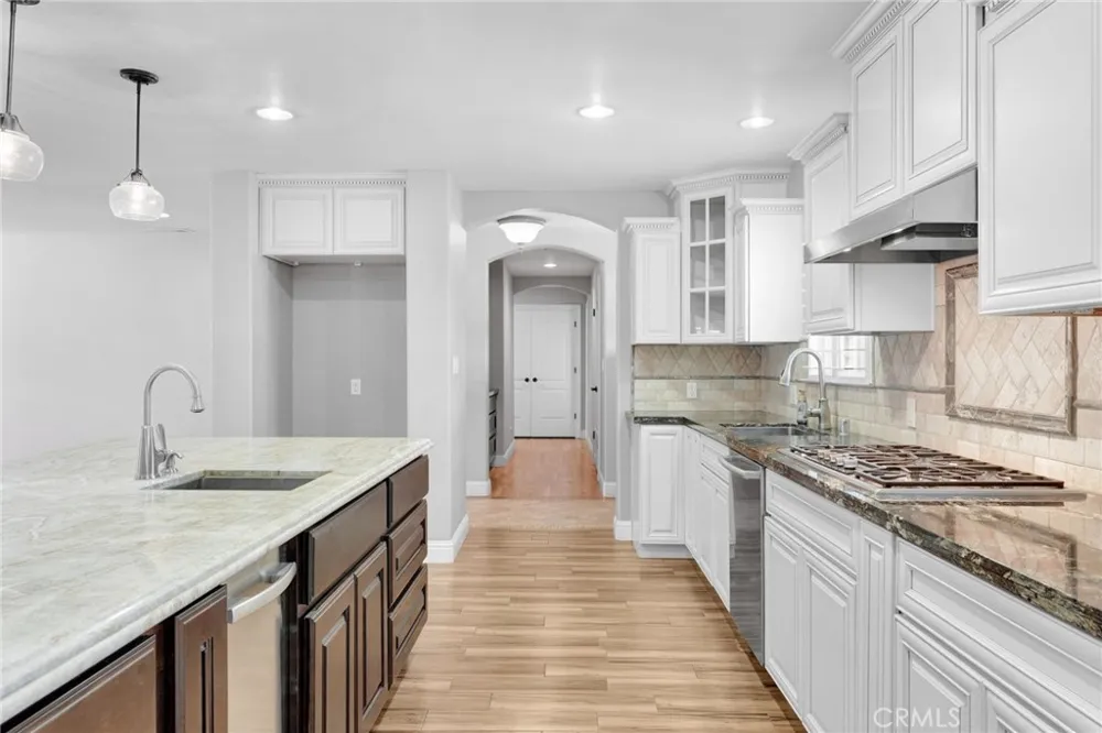 2020 W 3rd Madera, CA 93637