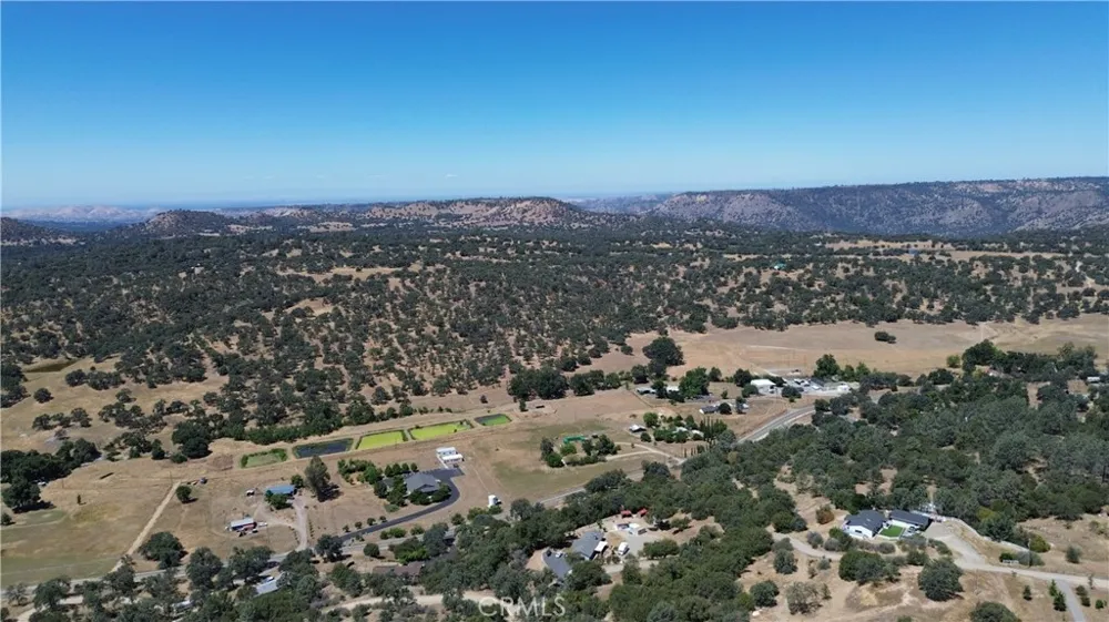 28 Buckaroo Auberry, CA 93602