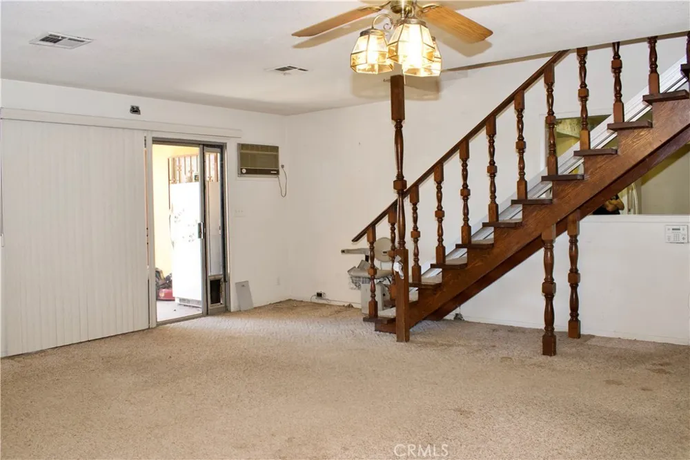 4934 E Floradora Fresno, CA 93727