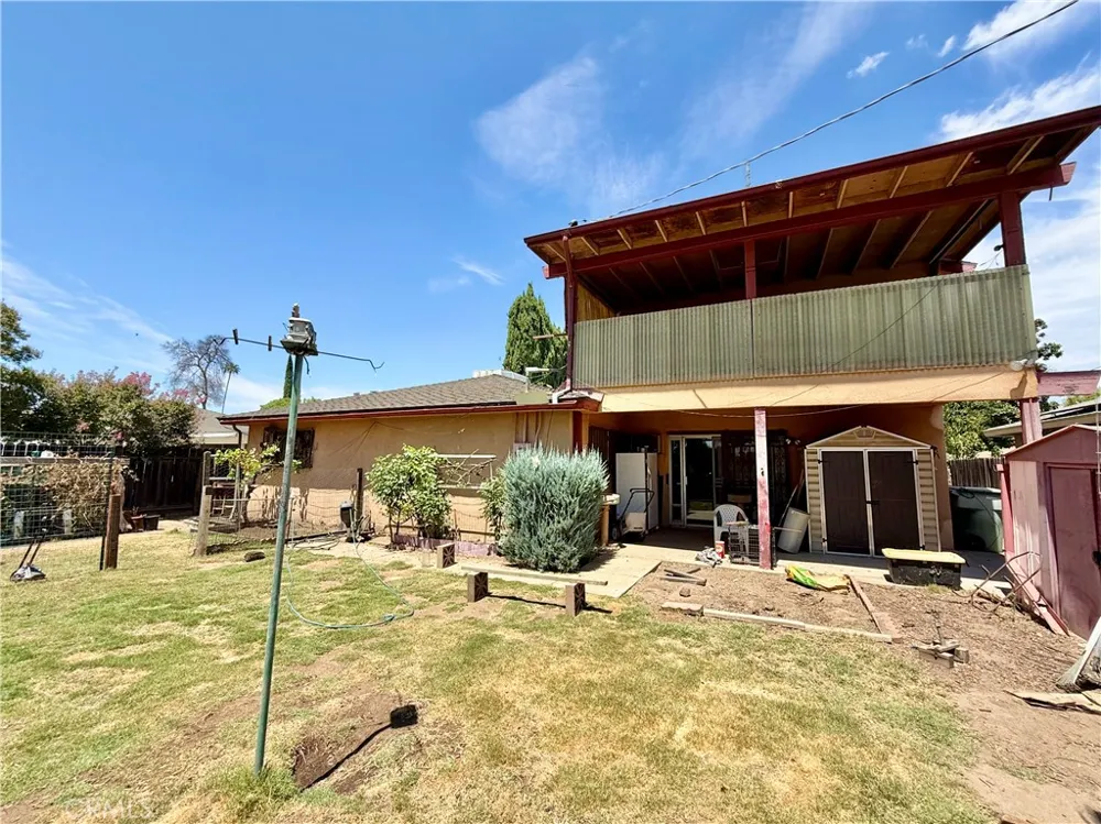 4934 E Floradora Fresno, CA 93727