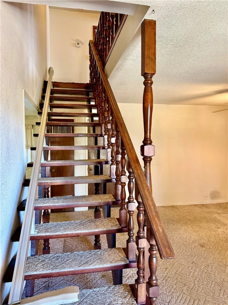 4934 E Floradora Fresno, CA 93727