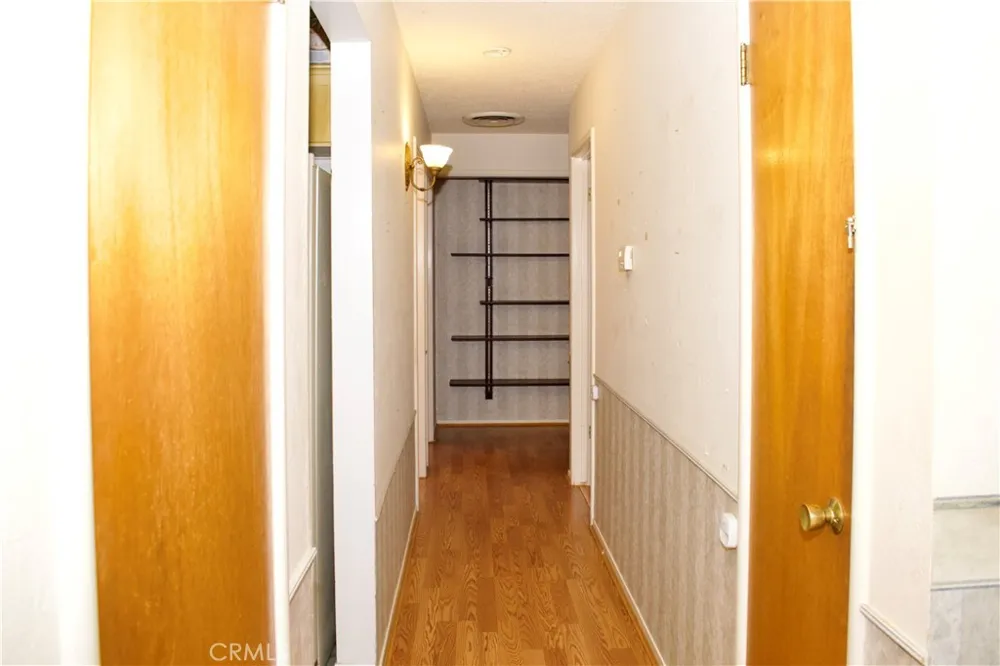 4934 E Floradora Fresno, CA 93727