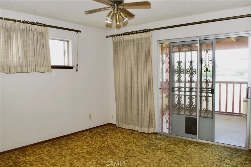 4934 E Floradora Fresno, CA 93727
