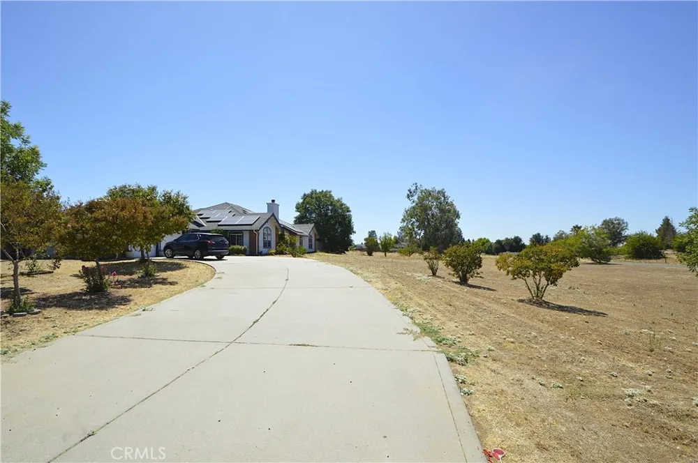 29710 Avenue 22 Madera, CA 93638