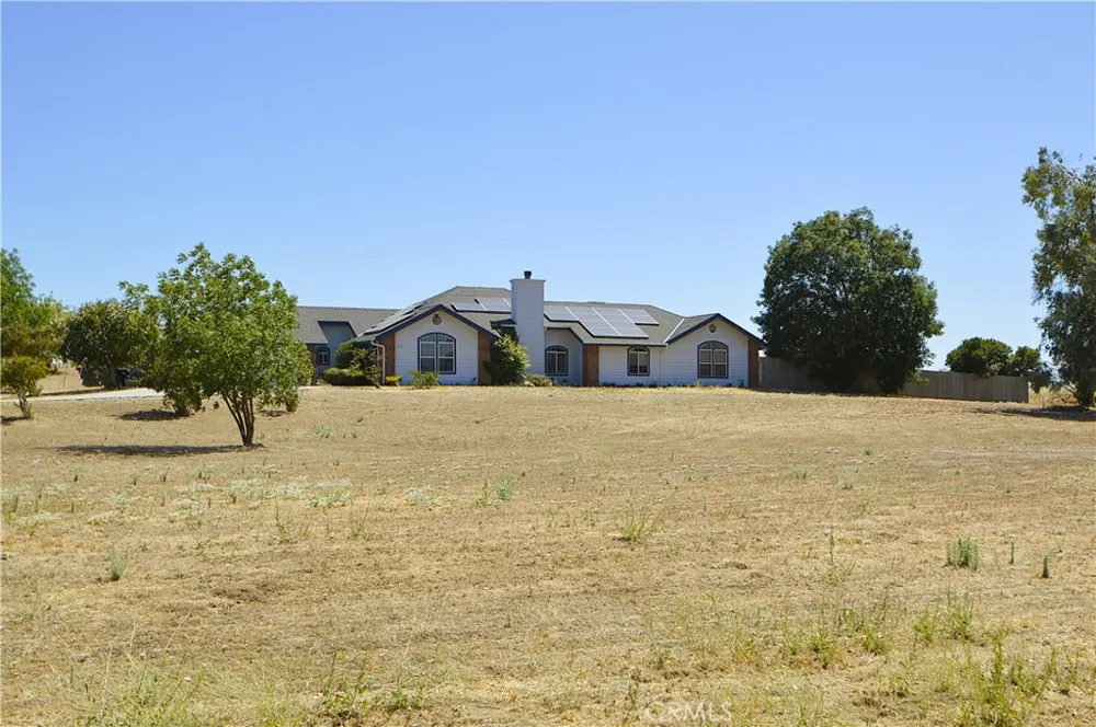 29710 Avenue 22 Madera, CA 93638
