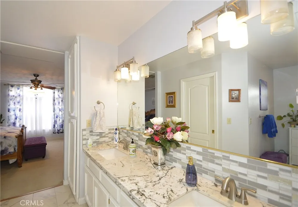 29710 Avenue 22 Madera, CA 93638
