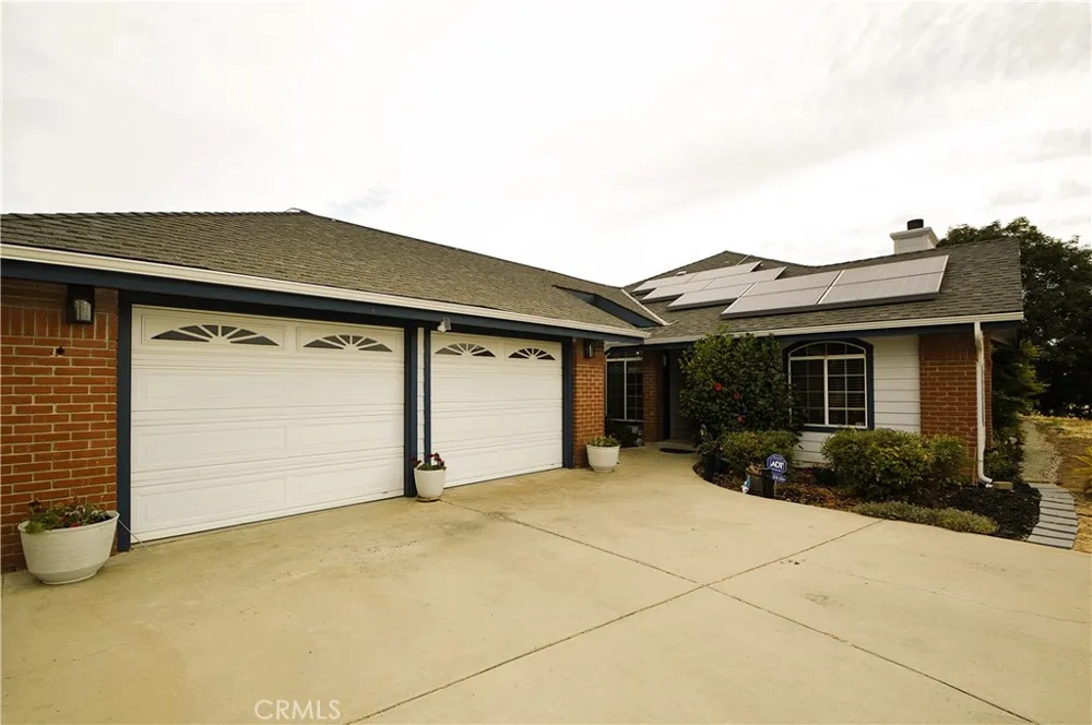 29710 Avenue 22 Madera, CA 93638