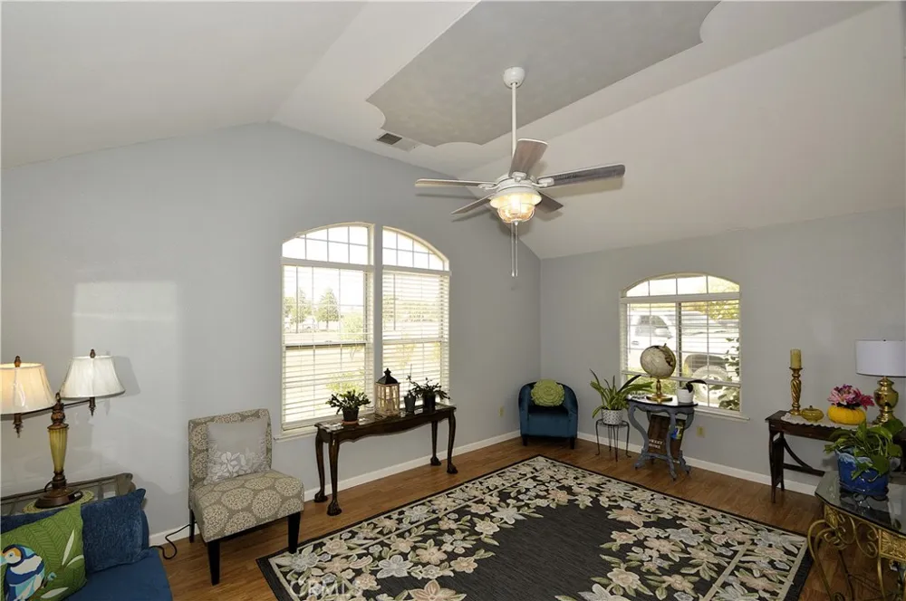 29710 Avenue 22 Madera, CA 93638