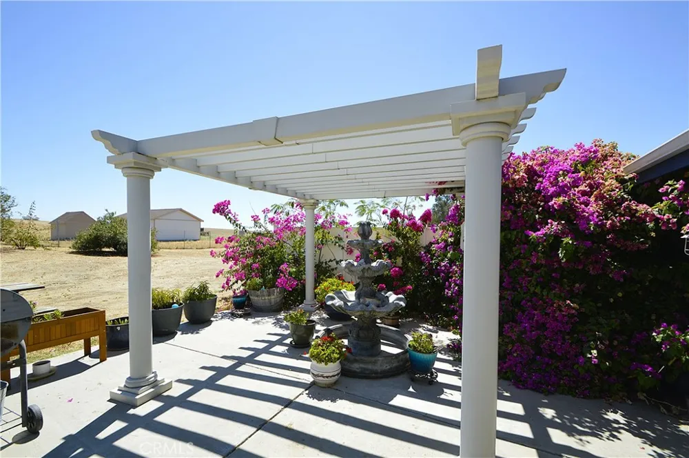 29710 Avenue 22 Madera, CA 93638