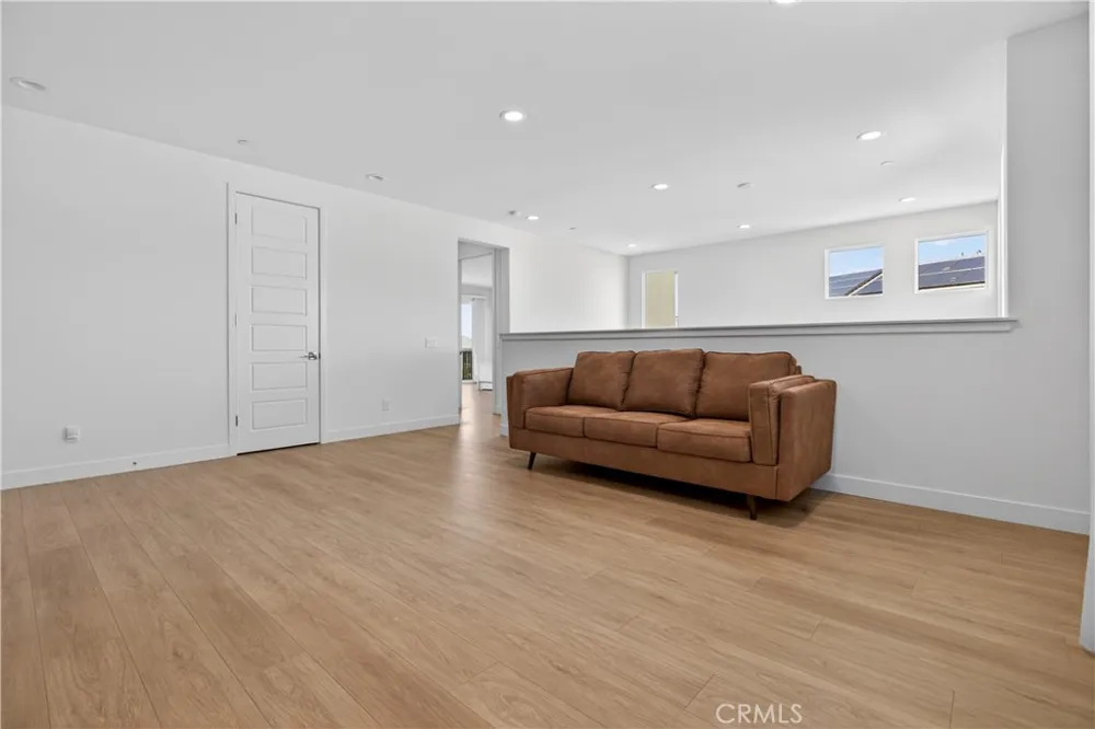 17728 Ridgeline Court #A Canyon Country, CA 91350