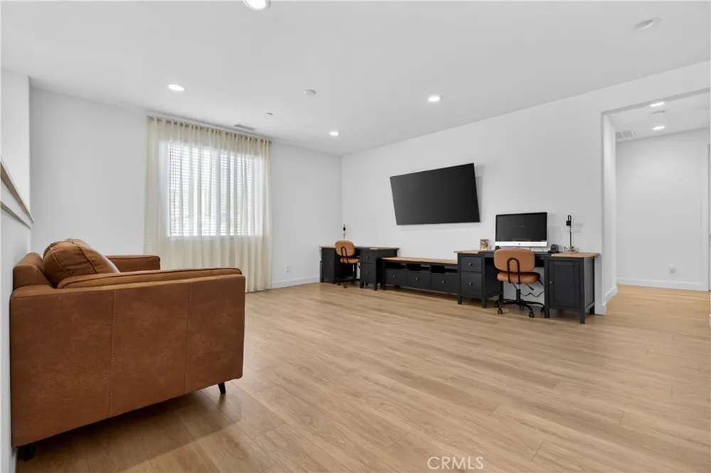 17728 Ridgeline Court #A Canyon Country, CA 91350