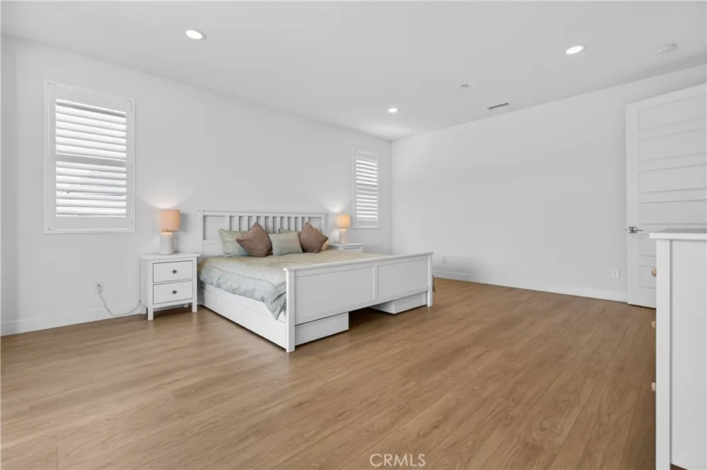 17728 Ridgeline Court #A Canyon Country, CA 91350