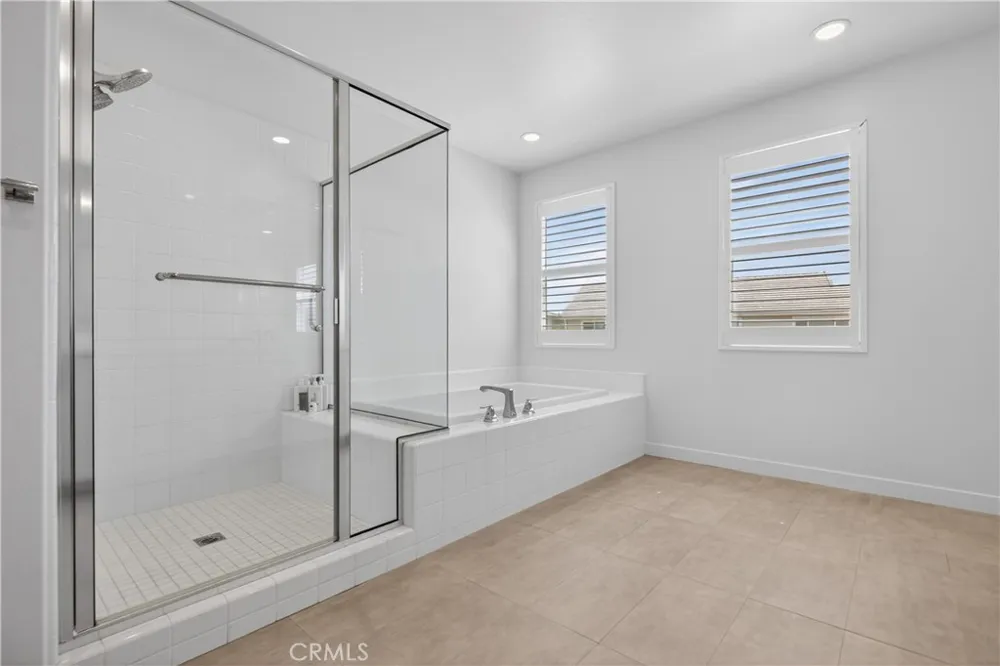 17728 Ridgeline Court #A Canyon Country, CA 91350