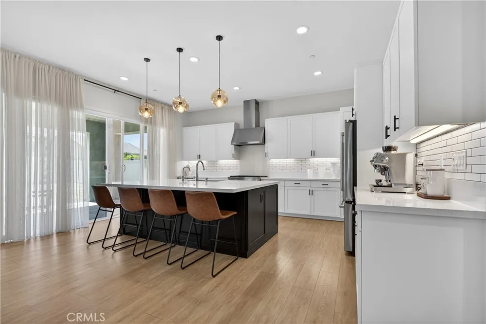 17728 Ridgeline Court #A Canyon Country, CA 91350